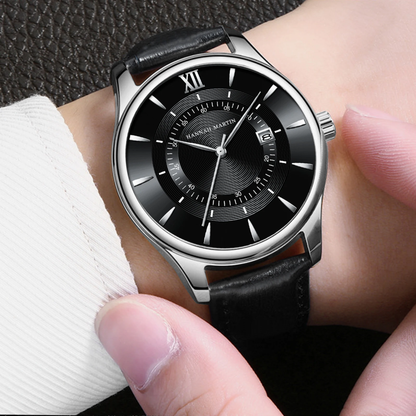 Montre HANNAH MARTIN, Élégance Moderne avec Bracelet en Cuir Noir